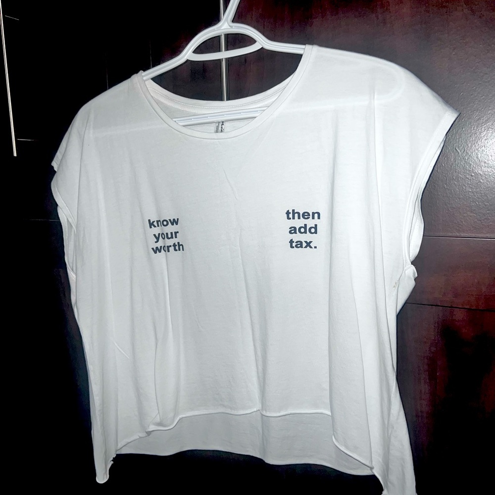 Know Your Worth Cropped Tee
